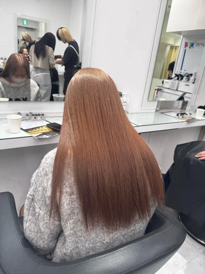 ロング カラー ヘアアレンジ カット ヘアカラー トリートメント ヘッドスパ ヘアセット 透け上品ハイトーン 職人ゆうと🤍のヘアスタイル