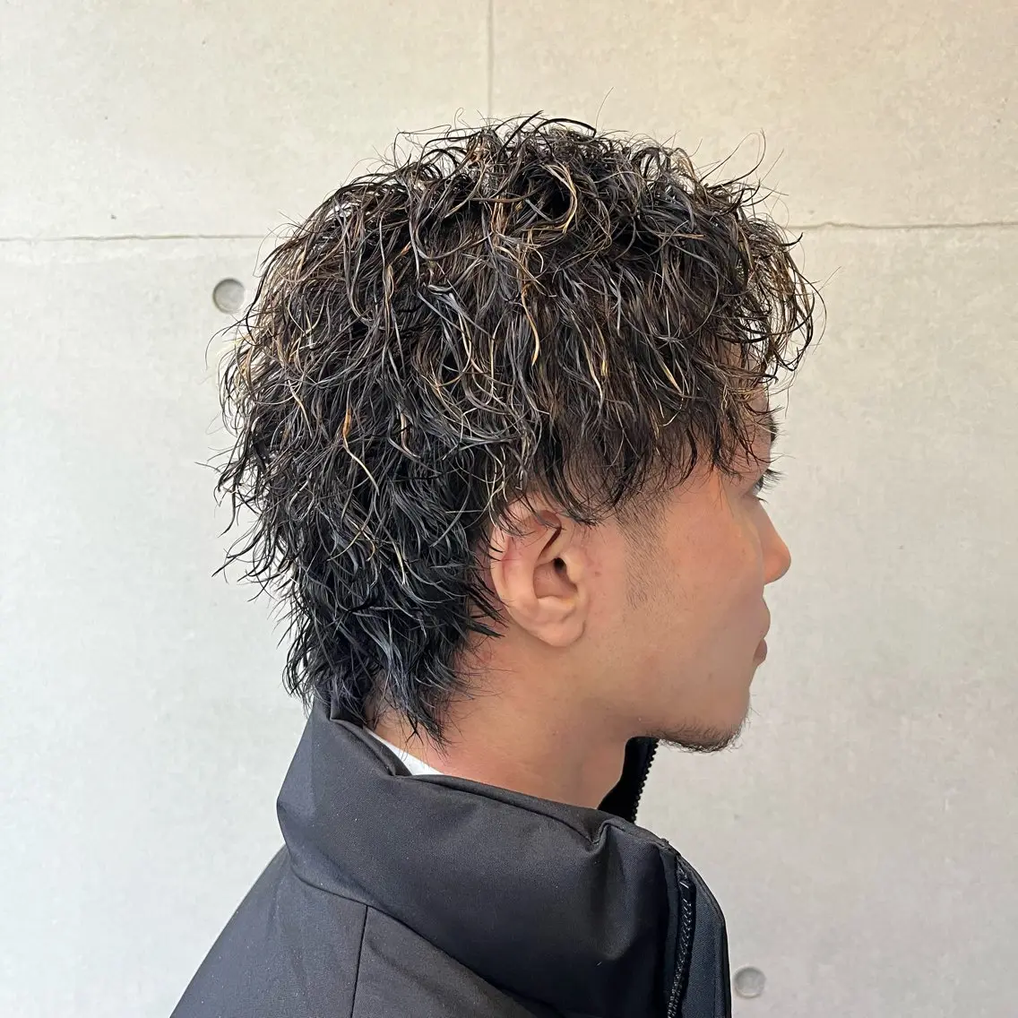 カラー パーマ ヘアアレンジ メンズ メンズハイライト メンズパーマ ハイライトカラー メンズ特化 美容師かずまのヘアスタイル