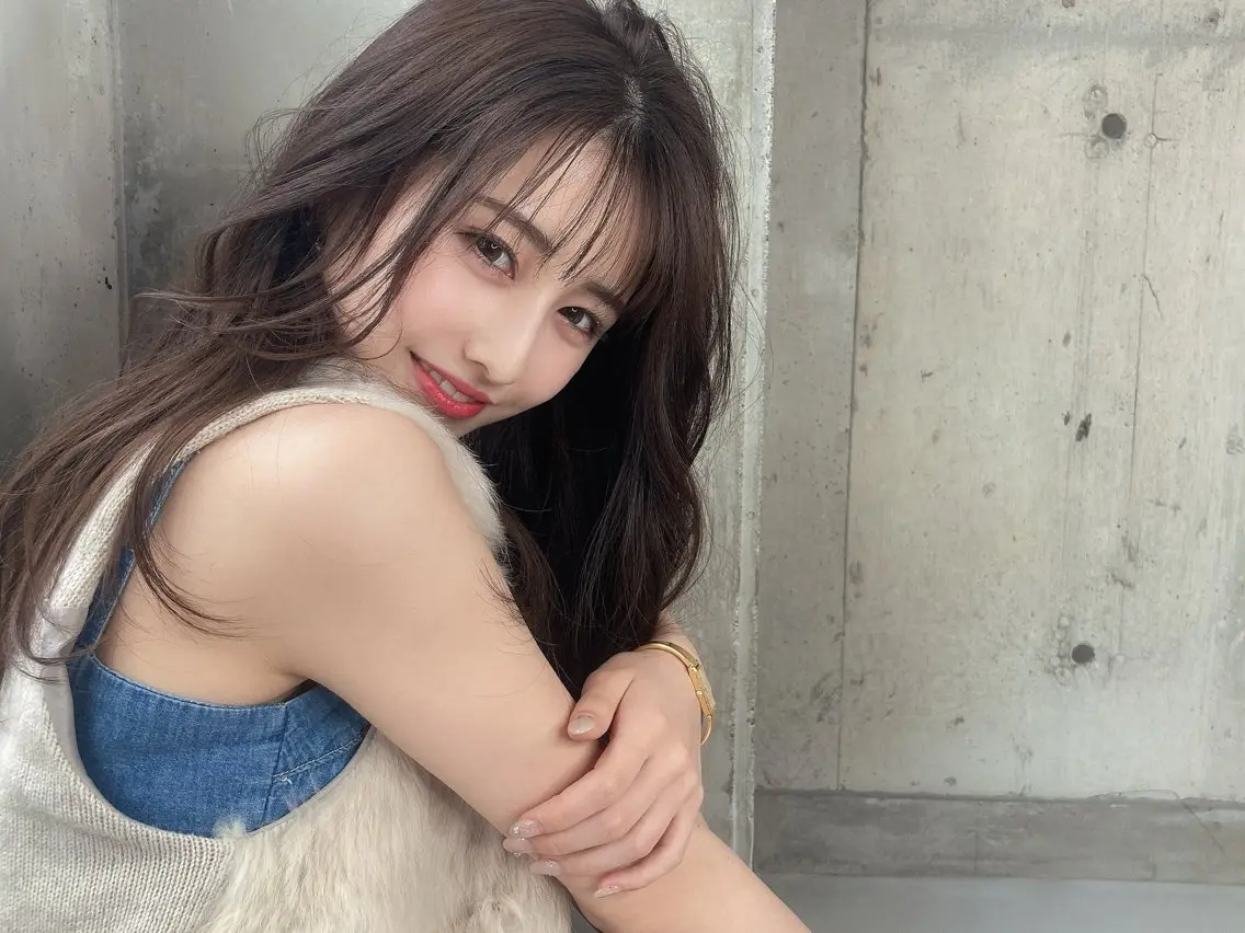 セミロング カット 透明感＆艶髪✨ 山田大河のヘアスタイル