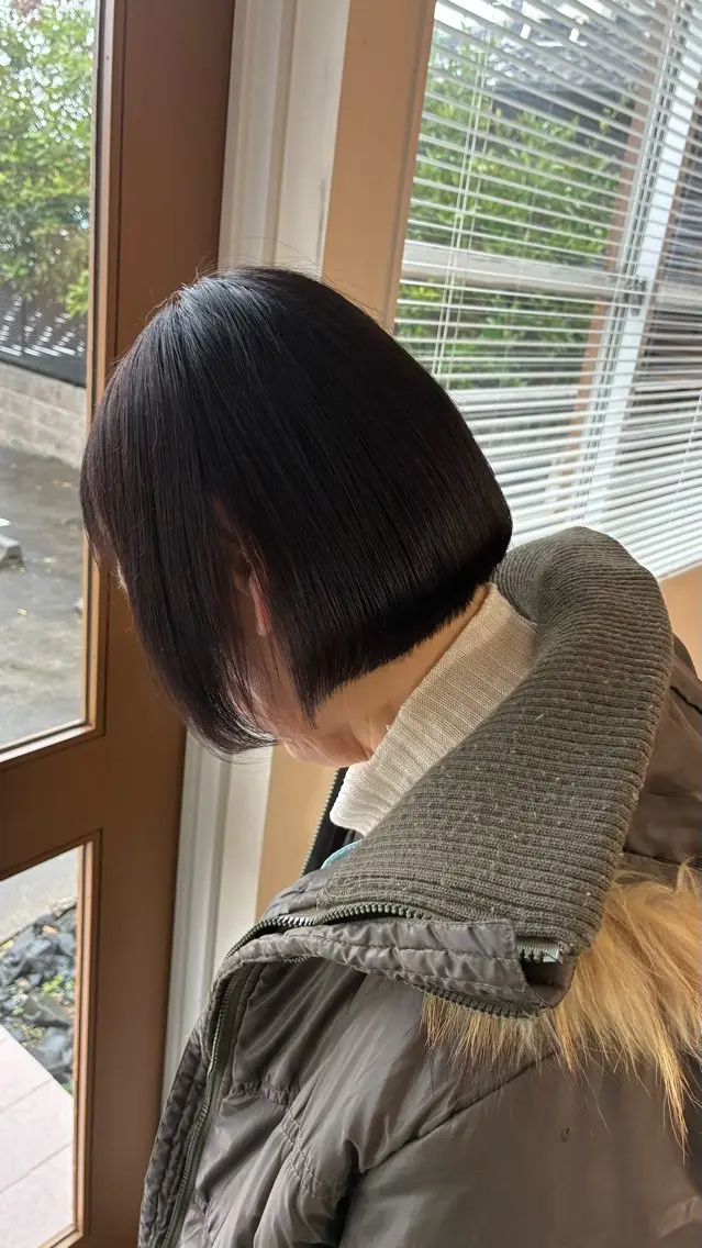 ショート ボブ ⭐️いおり⭐️ ✨透明感カラー✨のヘアスタイル