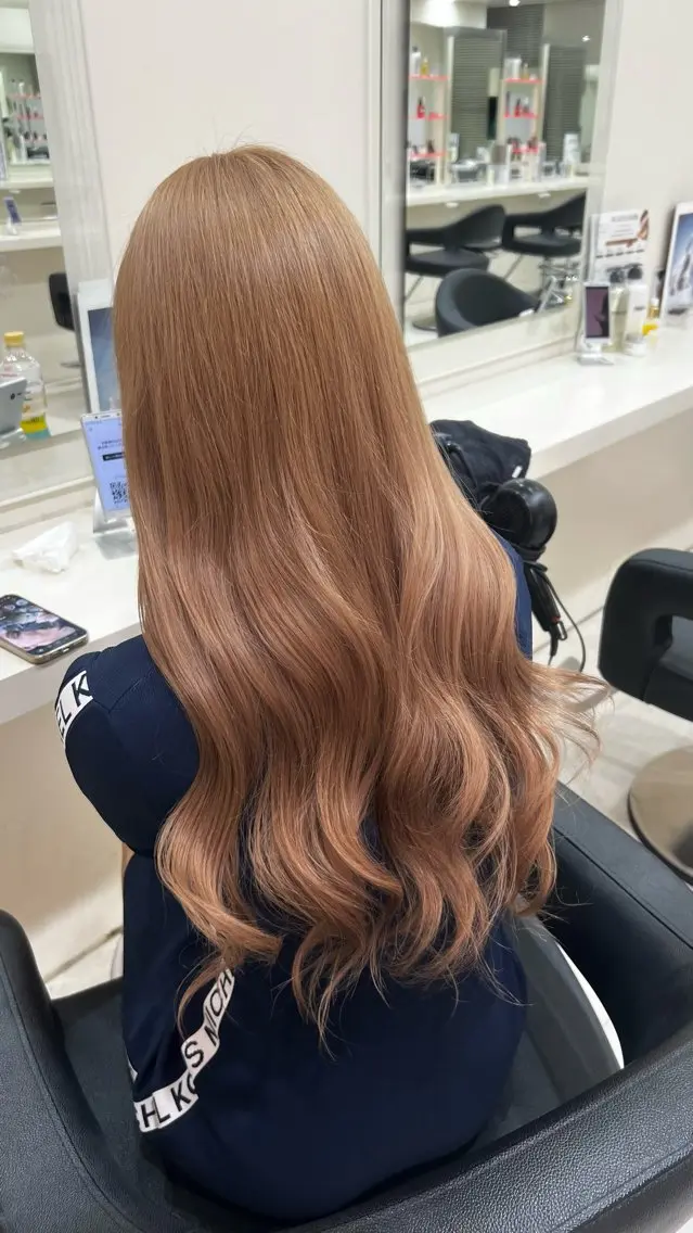 ロング カラー ヘアアレンジ ヘアカラー 韓国レイヤー&ピンク 艶髪🩶maikoのヘアスタイル