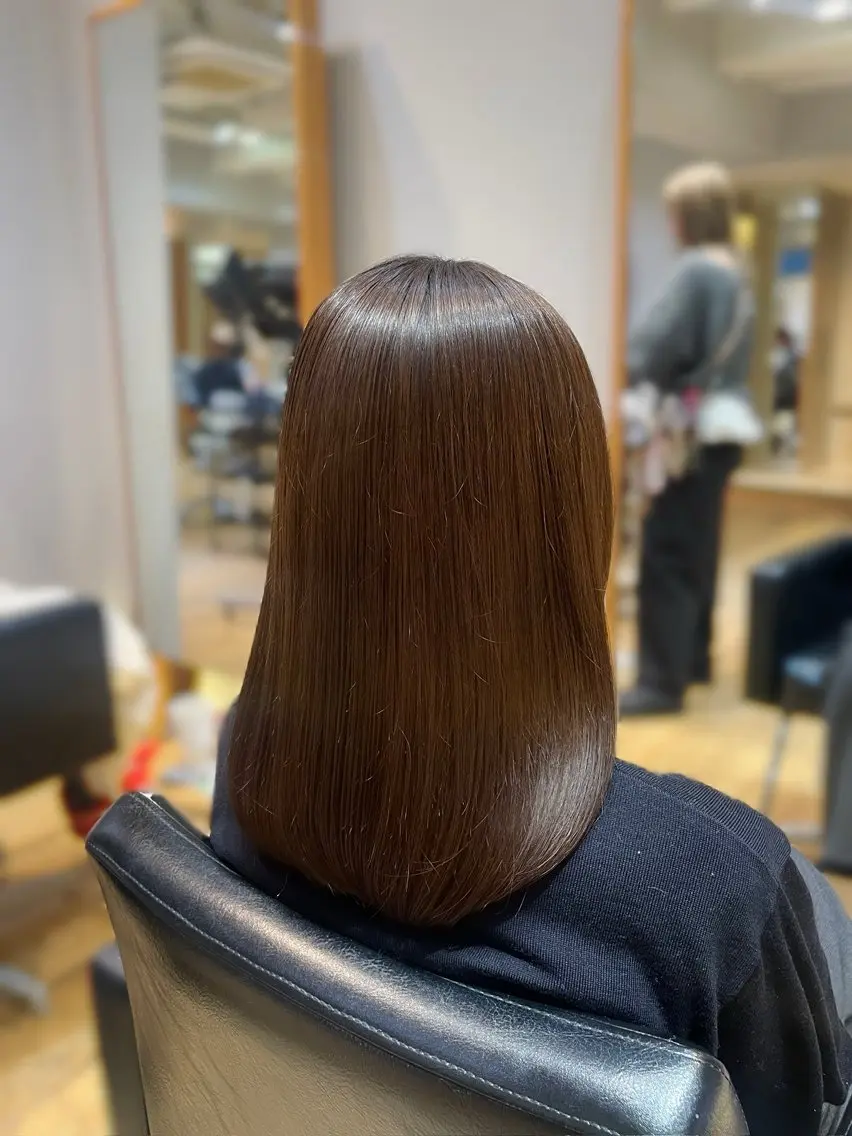 セミロング パーマ 縮毛矯正 縮毛矯正 縮毛矯正/レイヤー 🌙児玉光瑠のヘアスタイル