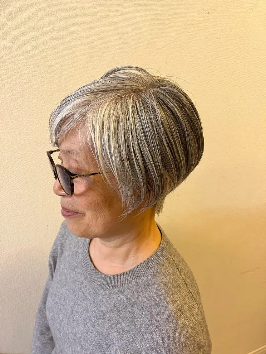 ショート Ha naのヘアスタイル