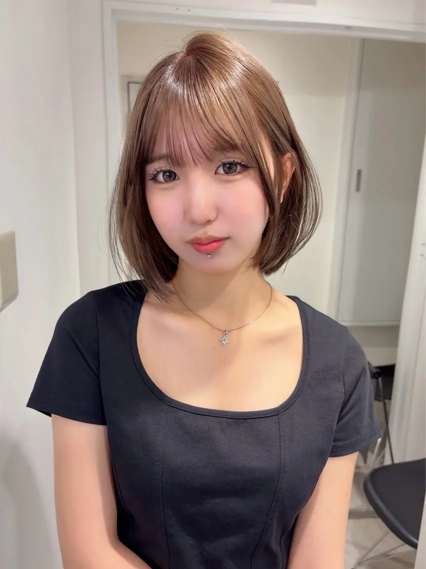 ショート カラー ヘアアレンジ ベージュカラー ブリーチ ハイトーンカラー ヘアカラー ハイトーンモデル募集 / Ayaka🎀のヘアスタイル
