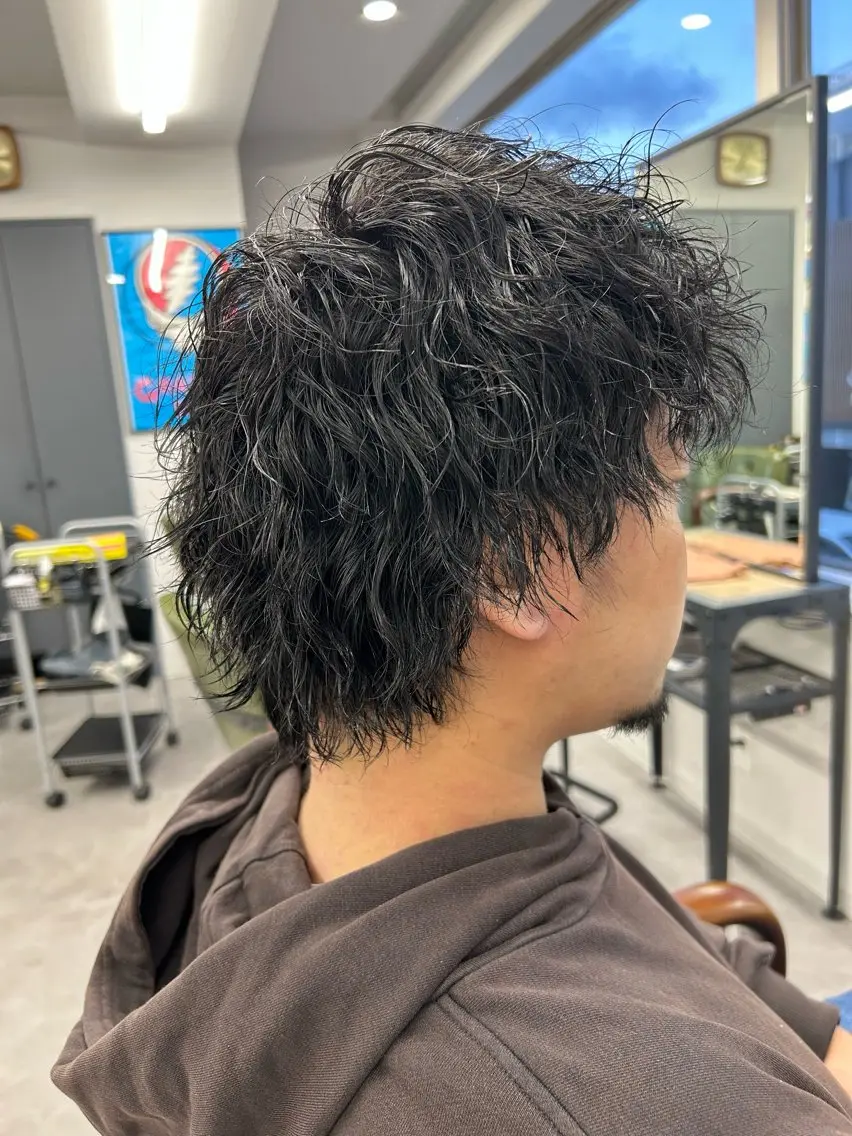 パーマ メンズ メンズパーマ ツイストスパイラルパーマ 刈り上げ スパイラルパーマ SHAFT Ieiriのヘアスタイル