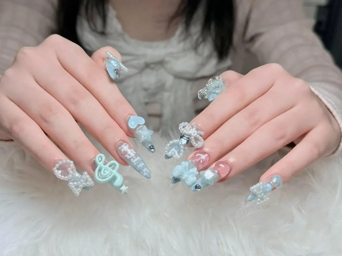 ネイル 韓国ネイル マグネットネイル ニュアンスネイル オフィスネイル ワンカラーネイル ハンドネイル Hana Rose Nailのネイルデザイン