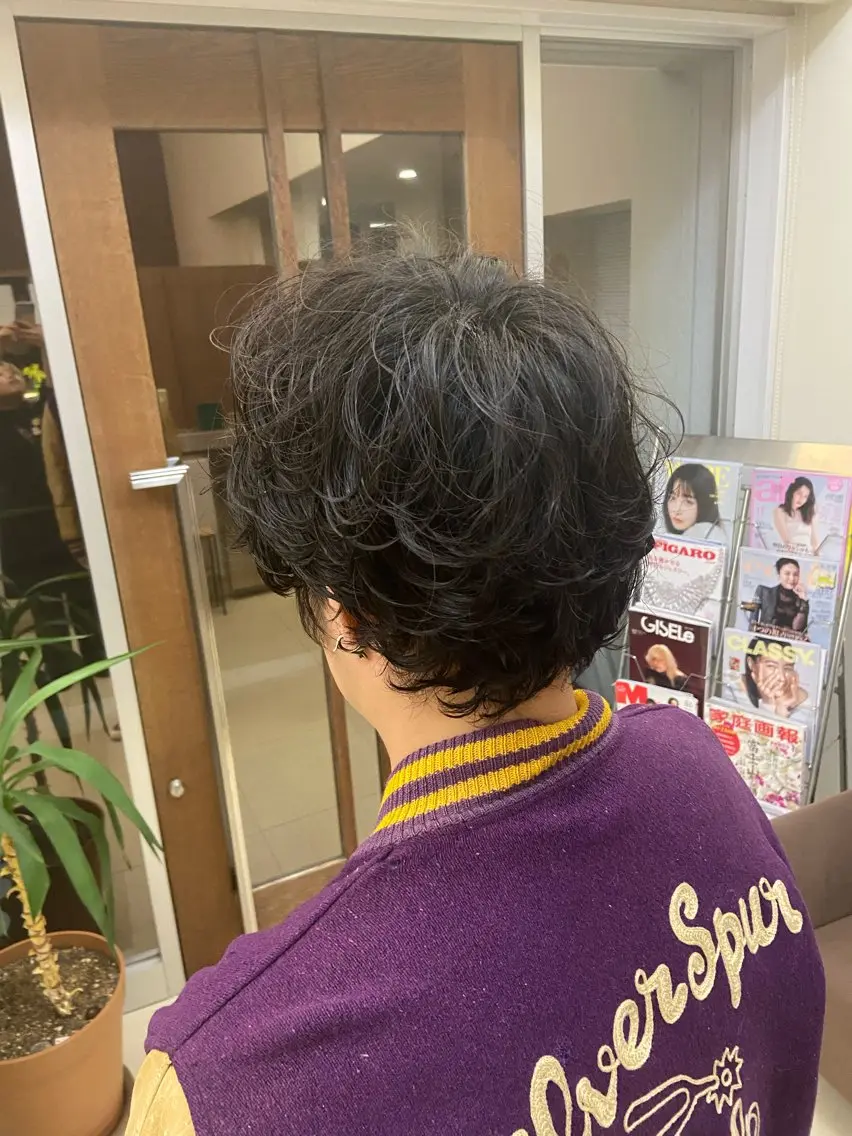 パーマ メンズ メンズパーマ MINENO🌼 ブリーチ⭐️カットのヘアスタイル