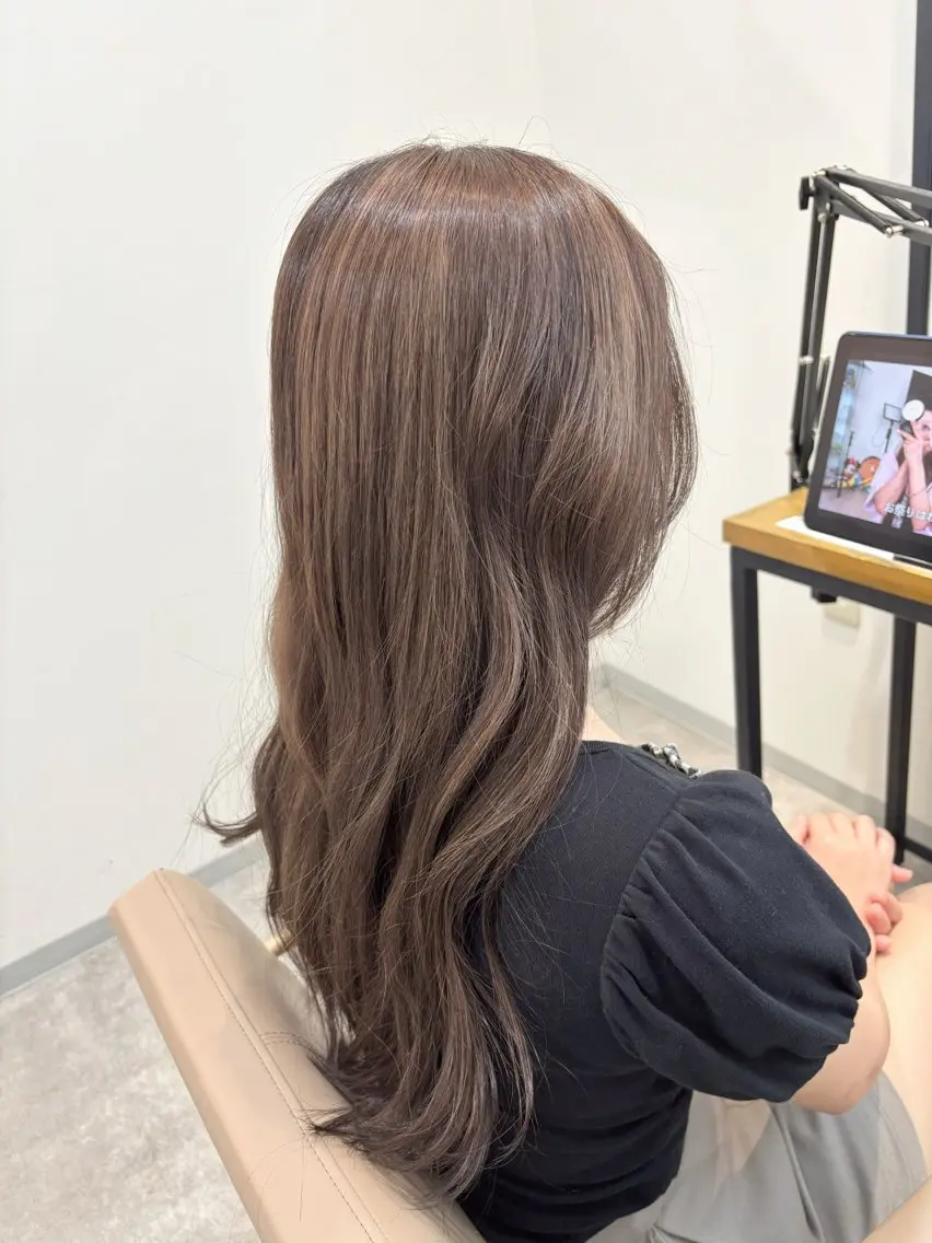 ロング カラー カット ヘアカラー Rangali Rinのヘアスタイル