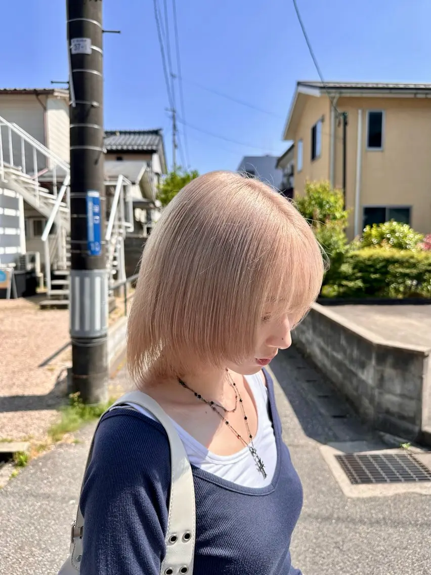 ミディアム カット ヘアカラー 🍀ブリーチ屋さん/ ダブルカラー・あずみのヘアスタイル