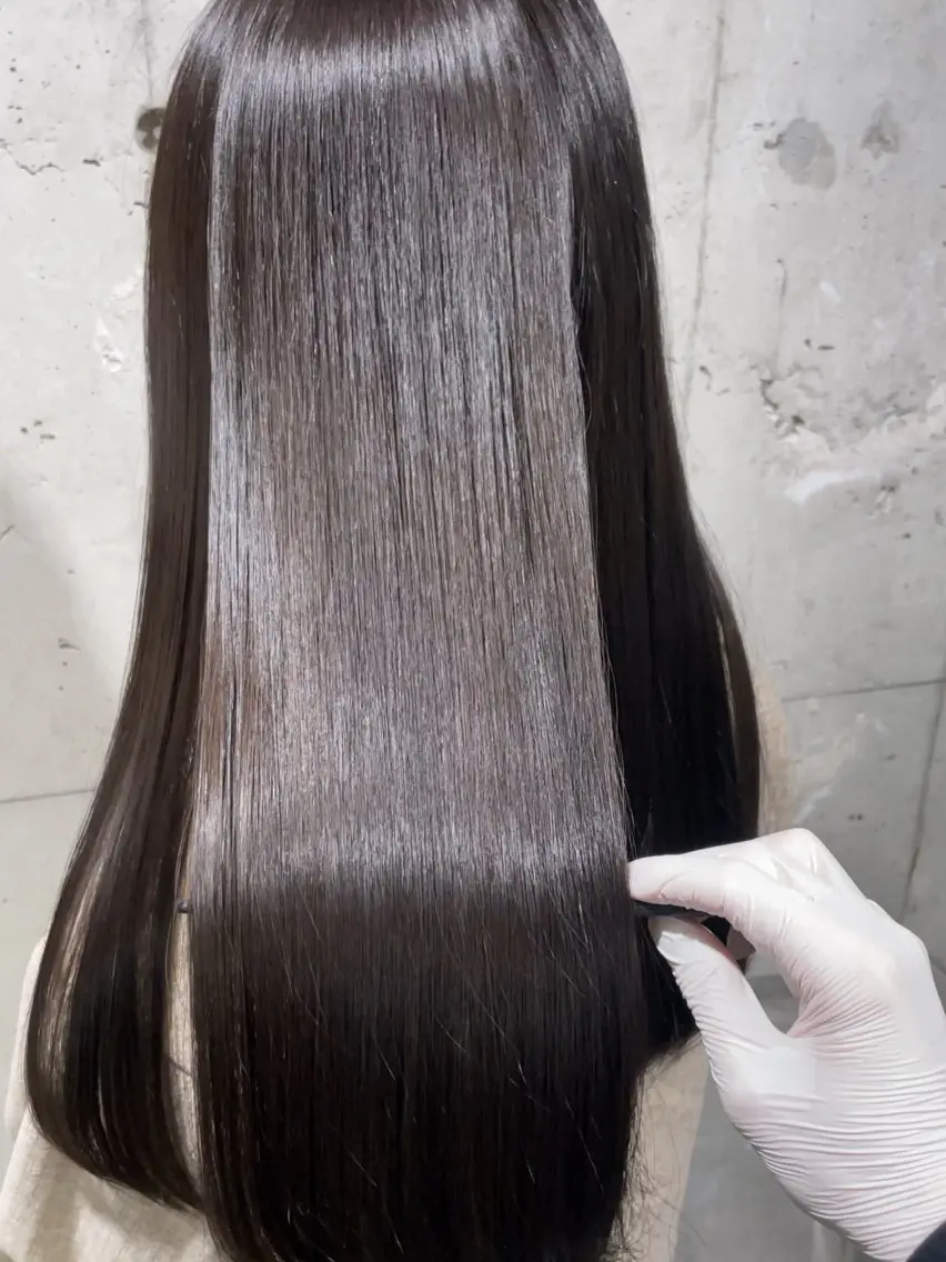 ロング トリートメント 酸熱トリートメント トリートメント 中韓𝒎𝒊𝒙🎀 ブラウン🤎レイヤーのヘアスタイル