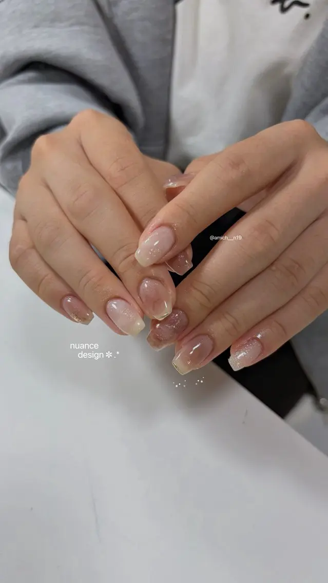 ネイル ハンドネイル ayumi ✩.*˚のネイルデザイン