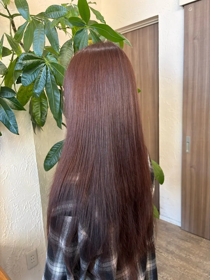 ロング カラー ブラウンカラー バイオレットカラー バイオレットブラウン KOTOMI ONUKIのヘアスタイル