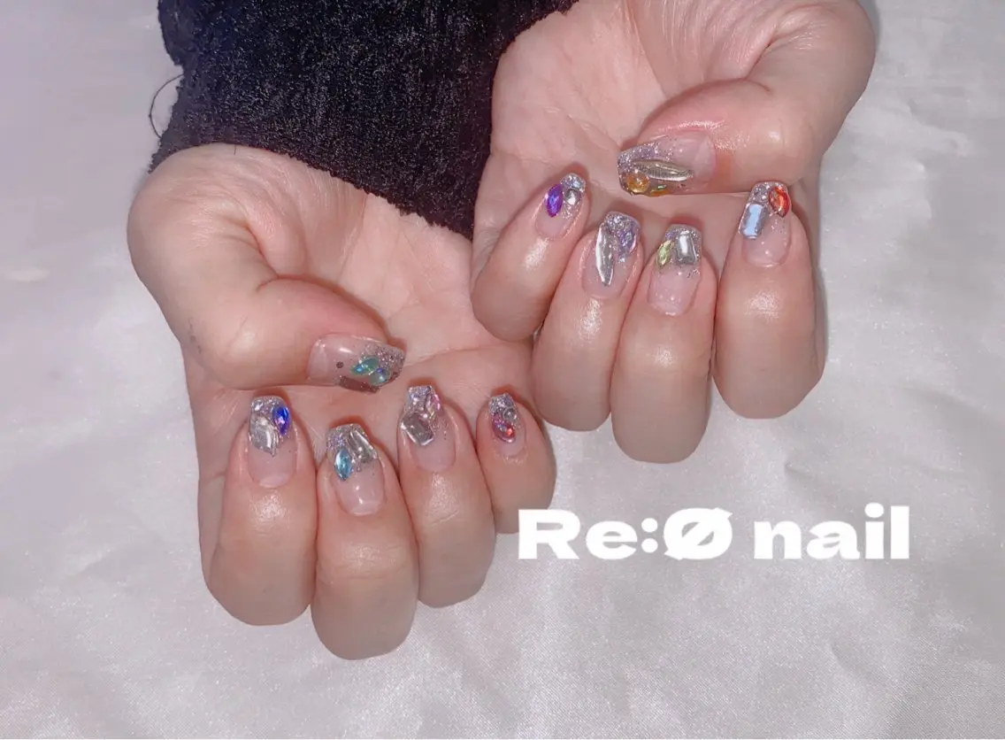 ネイル ラメ(グリッター) シルバー ストーンネイル ハンドネイル Re:Ø nail 🩵TSUJIのネイルデザイン