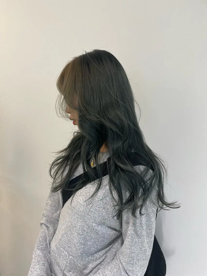 ロング カラー デザインカラー ヘアカラー ハイトーン/ 髪質改善/ヒロタリカのヘアスタイル