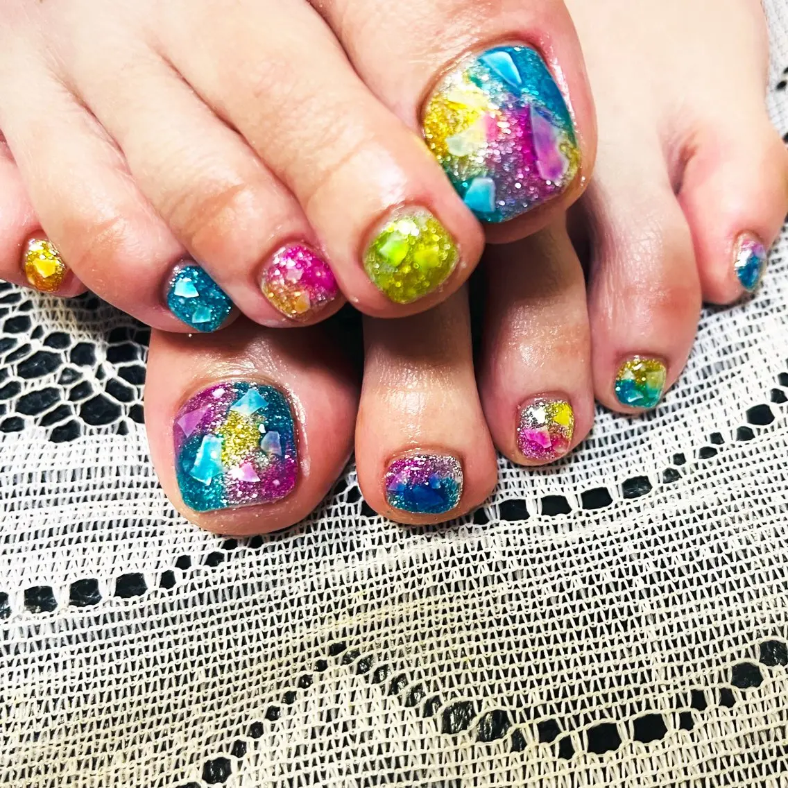 ネイル フットネイル ラメ(グリッター) 持ち込み シルバー 夏ネイル ベテランネイル cnc nailのネイルデザイン