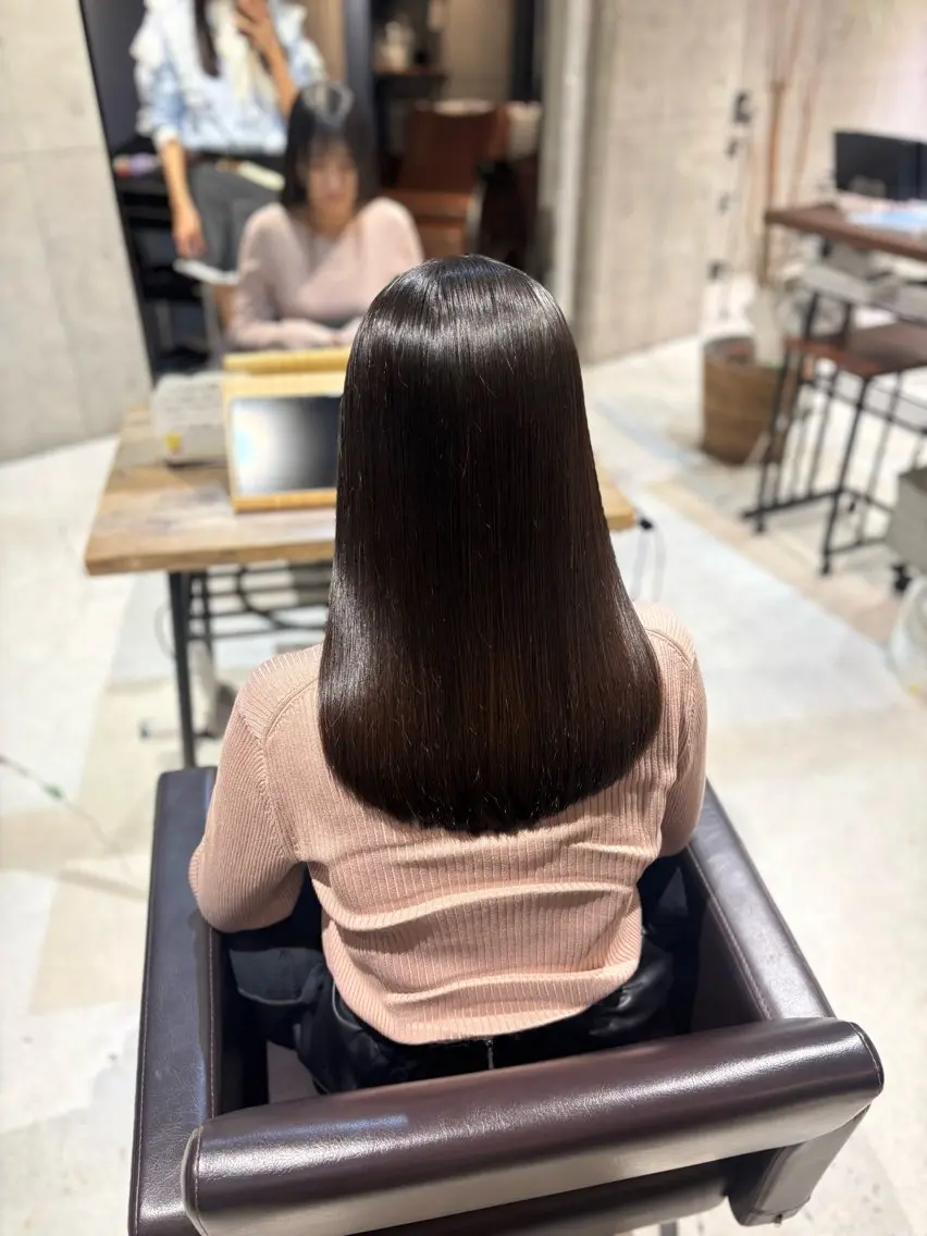 ロング 及川 亜美のヘアスタイル
