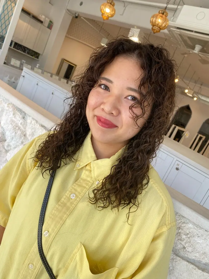 ロング パーマ カット パーマ 饒平名 知也のヘアスタイル