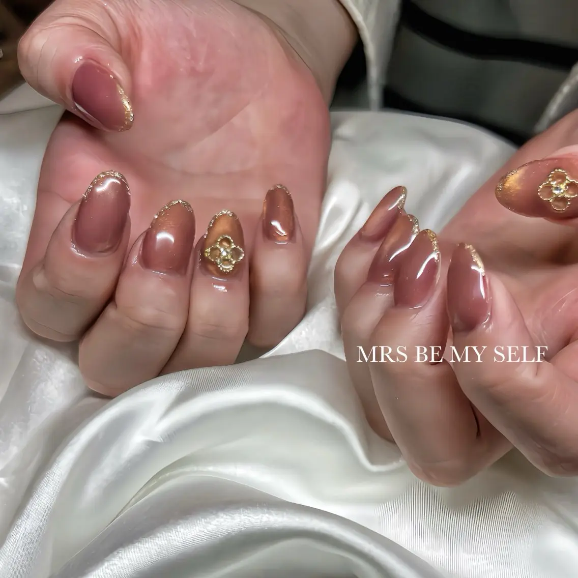 ネイル フレンチネイル ラメ(グリッター) マグネットネイル MRS/ miyu🎀のネイルデザイン