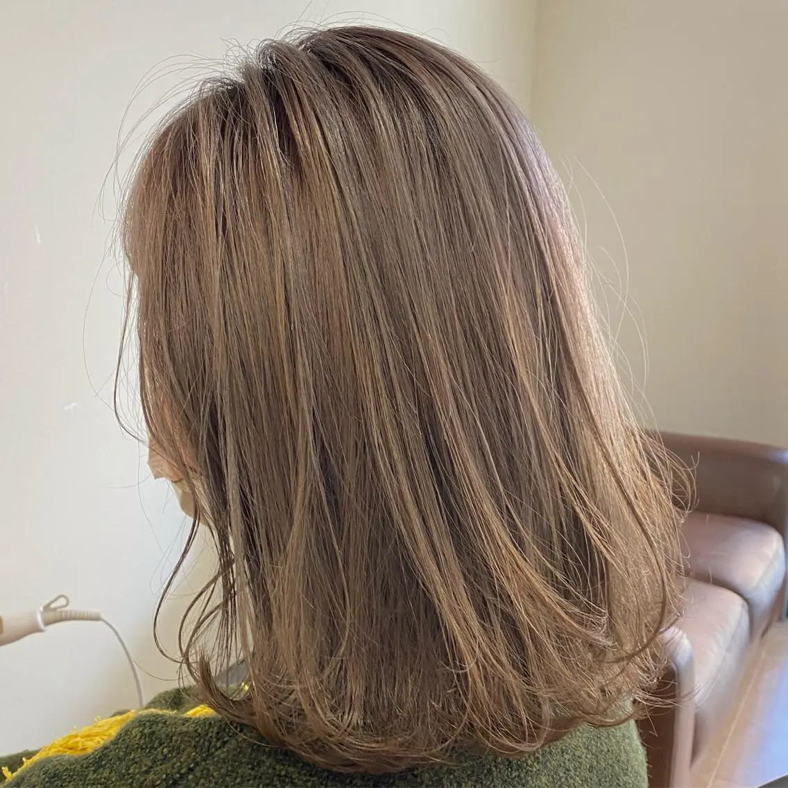 ミディアム カット ヘアカラー 馬場 涼平のヘアスタイル
