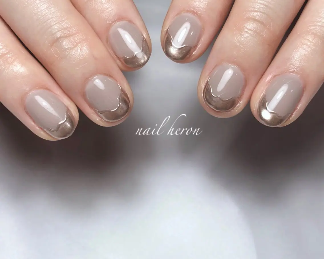 ネイル フレンチネイル ミラーネイル ハンドネイル saki_ nail heronのネイルデザイン
