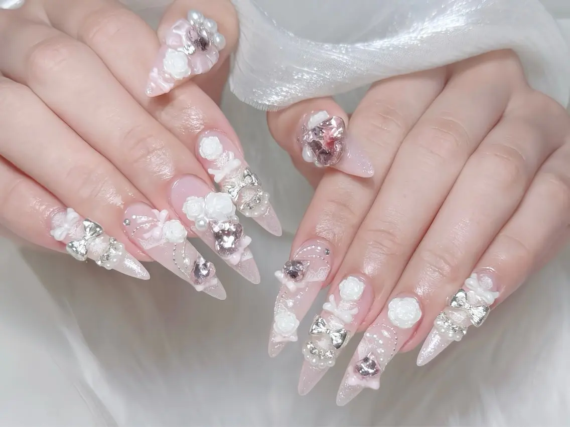 ネイル ブルー ジェルネイル ガーリー グラデーション グリーン ハンドネイル Rin Nail 新大久保店のネイルデザイン