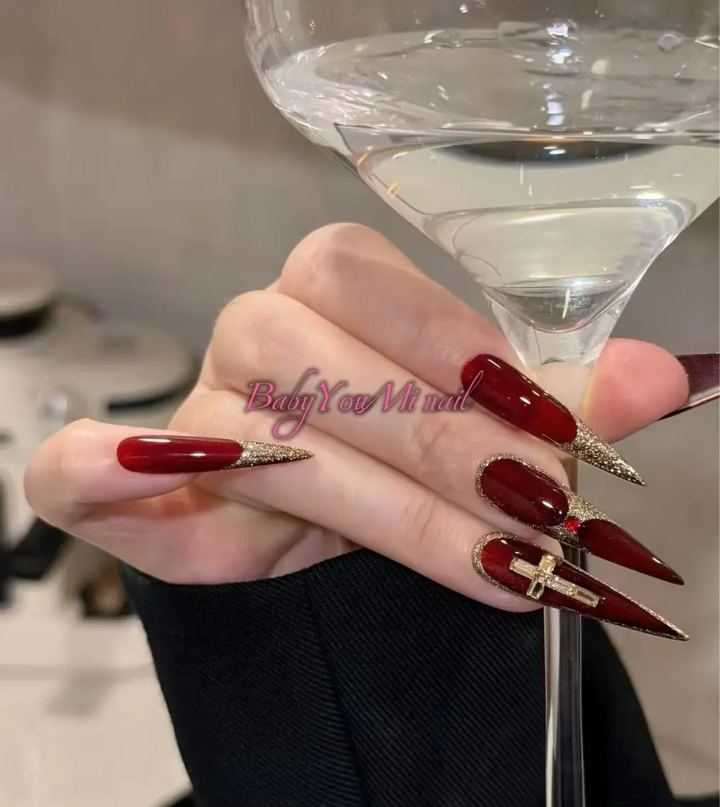 ネイル オーロラネイル フラワーネイル フットネイル フレンチネイル ジェルネイル ハンドネイル BabyYouMi nailのネイルデザイン