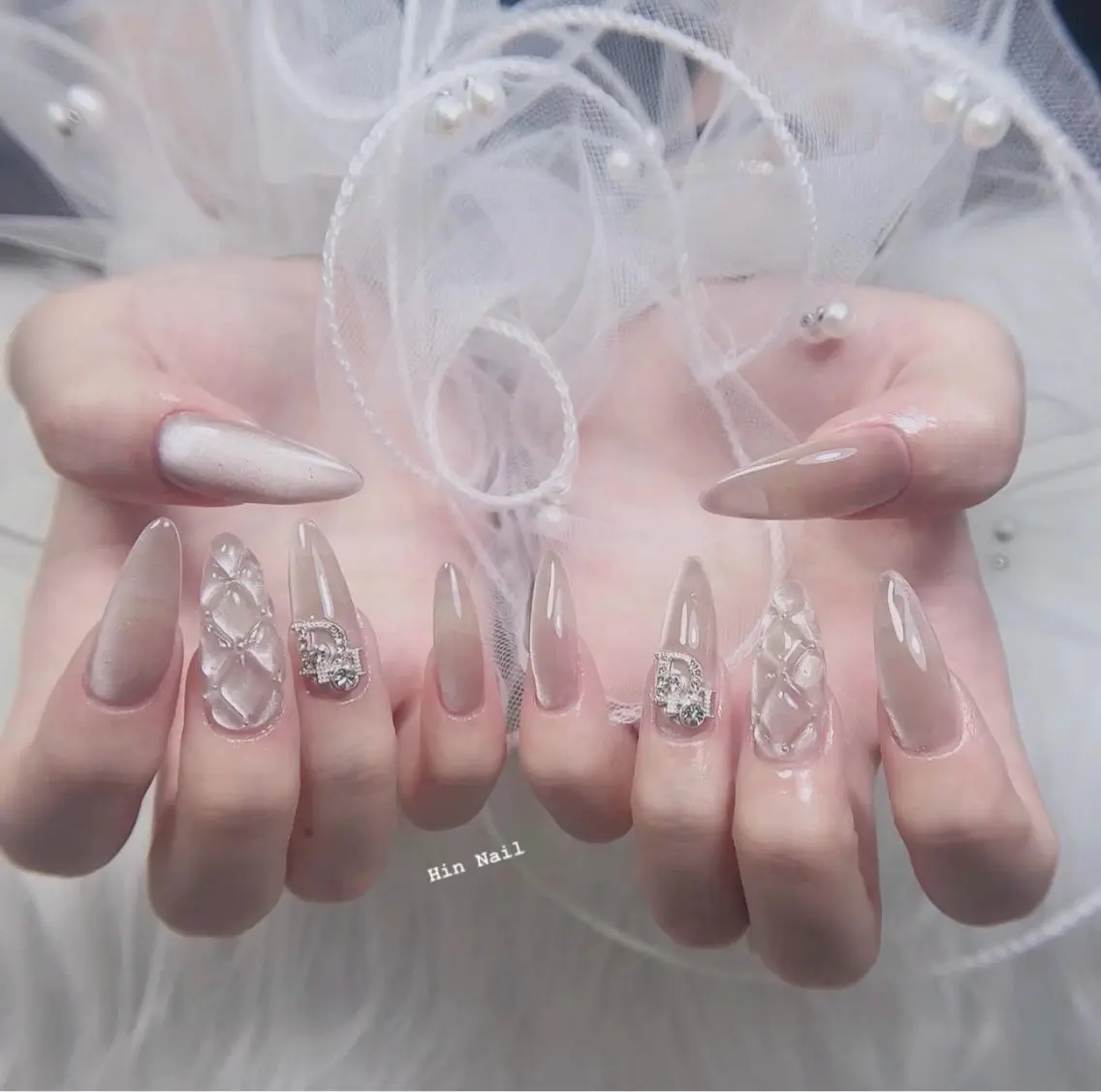 ネイル ハンドネイル HIN NAILのネイルデザイン