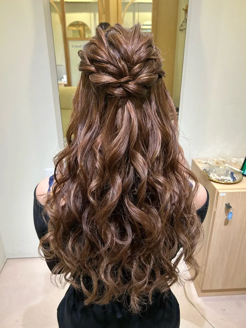 ロング ヘアアレンジ ボウ🪞ヘアセット /メイク/マツパのマツエク・マツパデザイン