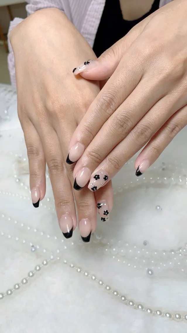 ネイル ハンドネイル ハンドケア Crystal Nailのネイルデザイン
