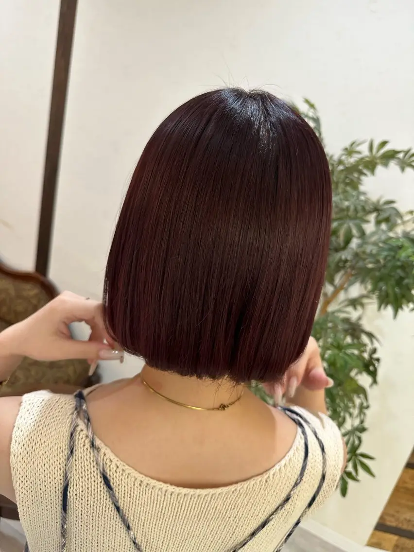 カット+イルミナフルカラープレTr(前処理剤)の写真