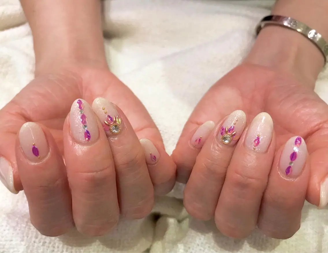 ネイル アートネイル pro.M chiharuのネイルデザイン