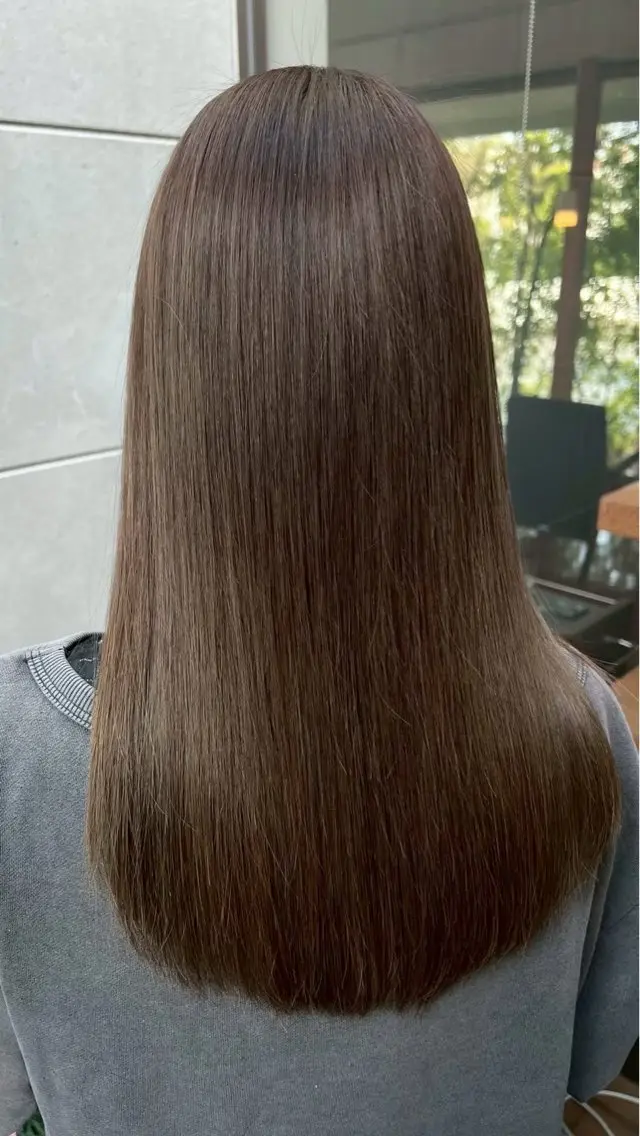 ロング カラー 髪質改善 沖元 統弥のヘアスタイル