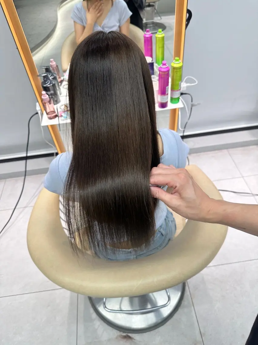 ロング カラー カット ヘアカラー 縮毛矯正 トリートメント 《髪質改善✖️オリー ブ🧸》小嶋拓也のヘアスタイル