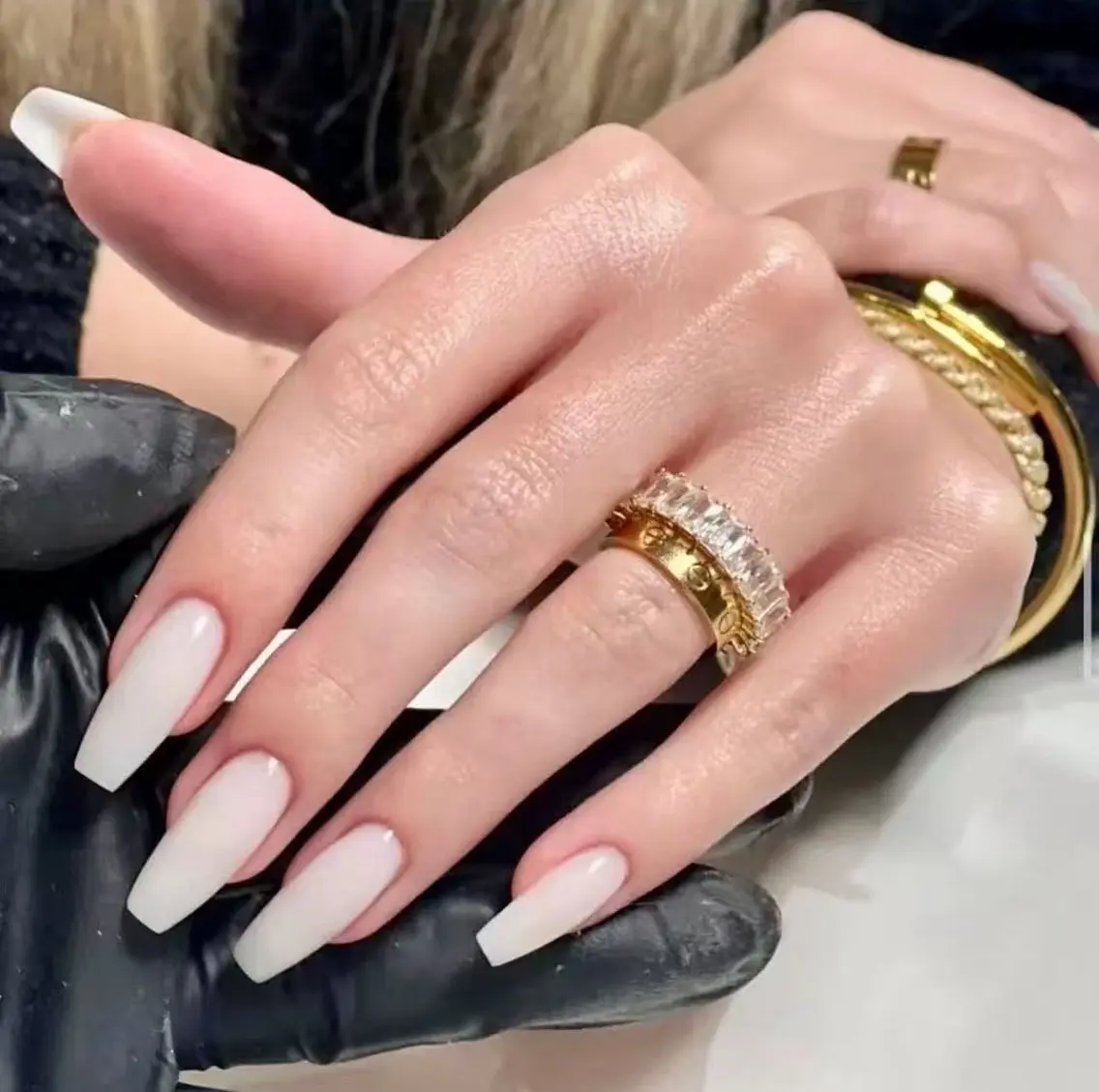 【HAND】海外話題°白女ネイルワンカラー☆選べるホワイトの写真
