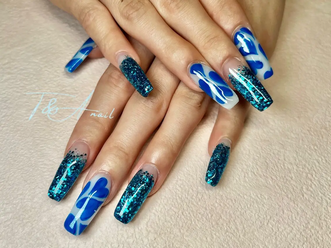 ネイル ブルー 長さ出し ジェルネイル ハート ロングネイル T&A nailのネイルデザイン