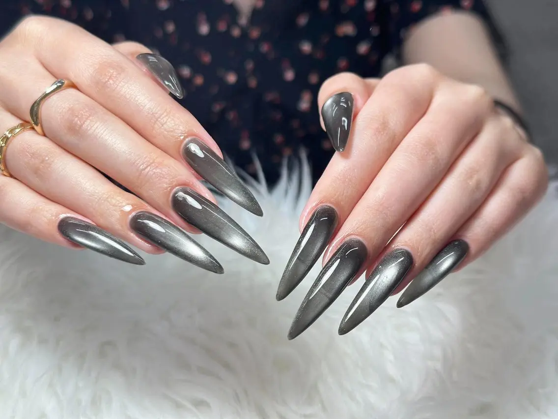 ネイル AURA NAIL🎀💅のネイルデザイン