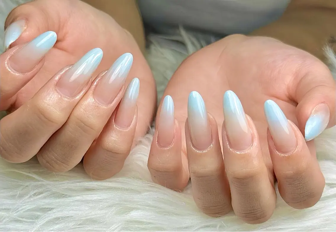 ネイル アートネイル ボルドー フレンチネイル ジェルネイル 氷ネイル・うるうるネイル ハンドネイル Yuki nail salon Anのネイルデザイン