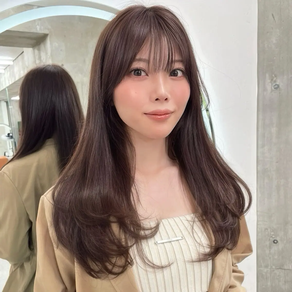 セミロング カラー レイヤーカット カット ヘアカラー トリートメント 内野 龍海 / レイヤーカットのヘアスタイル