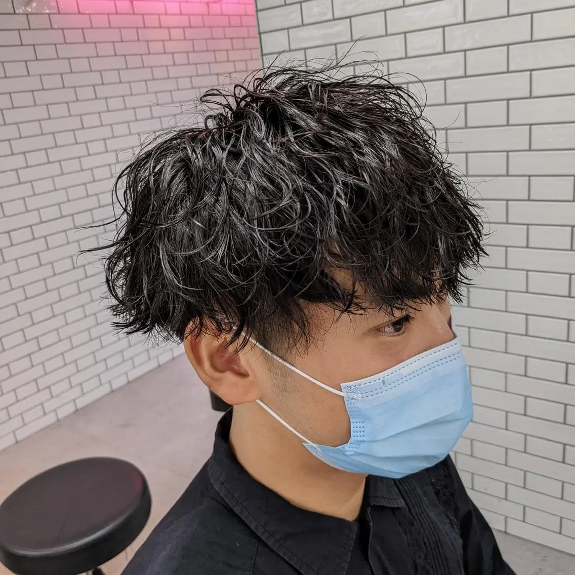 パーマ メンズ メンズパーマ メンズツイストパーマ 波巻きパーマ ツイストパーマ 艶髪/髪質改善 塩屋公一朗のヘアスタイル