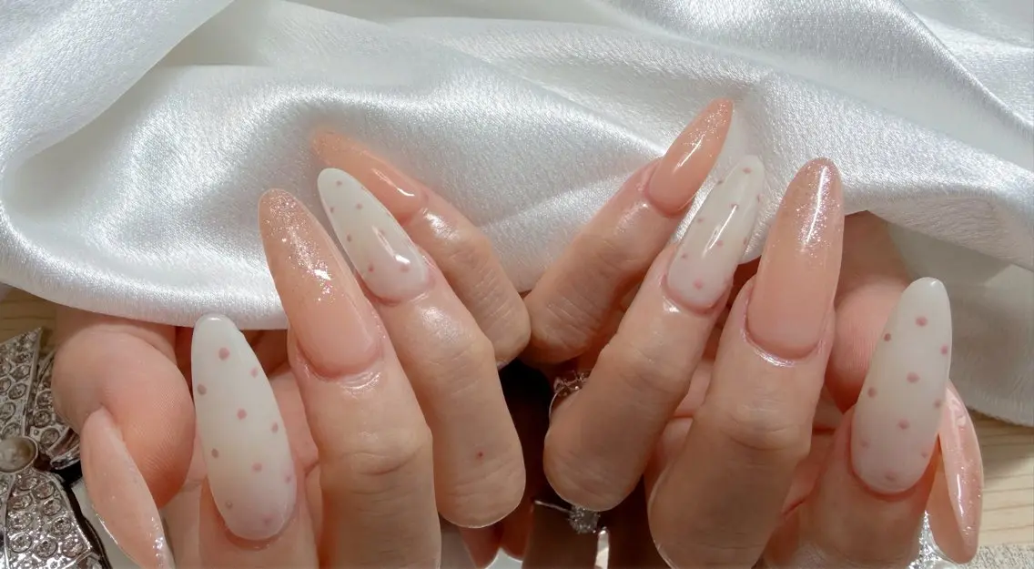 ネイル ハンドネイル IZUMI YUKIのネイルデザイン