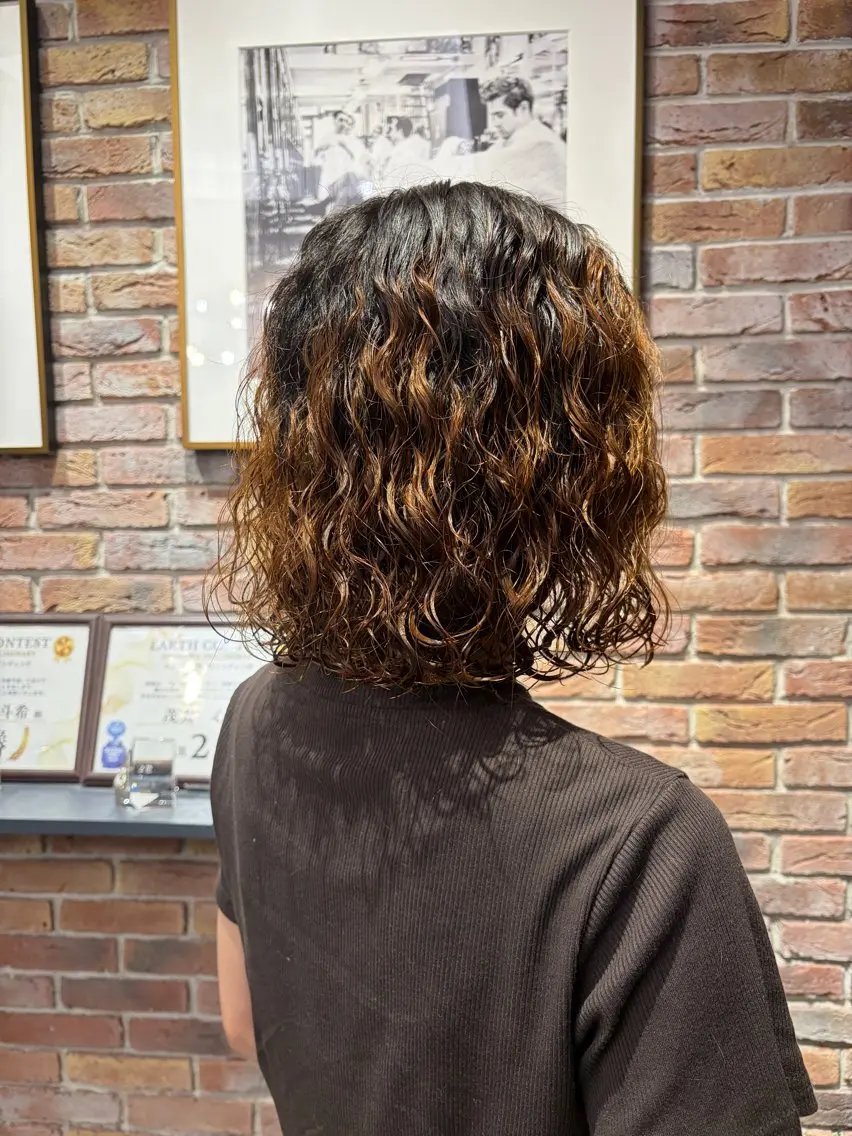 パーマ 縮毛矯正 パーマ シンザト ナナセのヘアスタイル