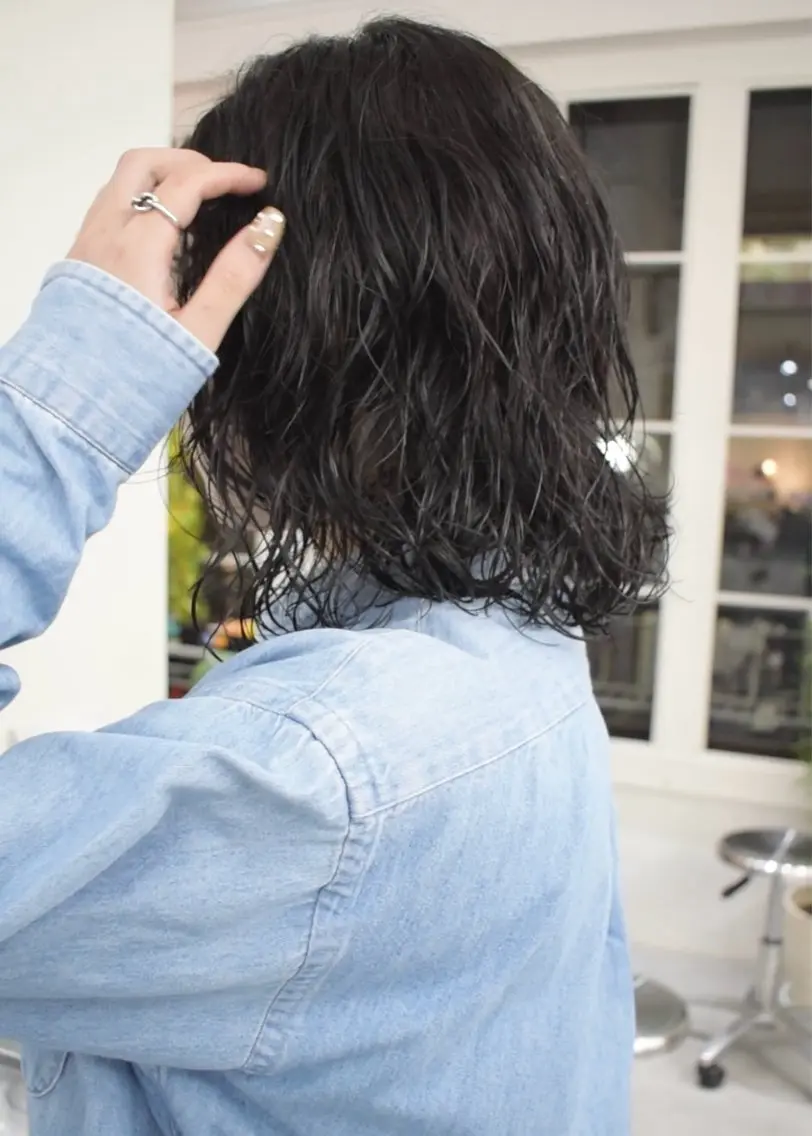 ミディアム カラー パーマ カット パーマ トリートメント レイヤーボブ/ 艶カラー/サナ🌼のヘアスタイル