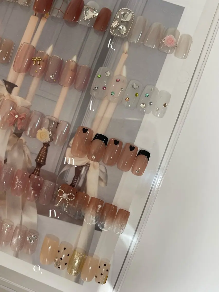 ネイル MIKI🍑 .のネイルデザイン