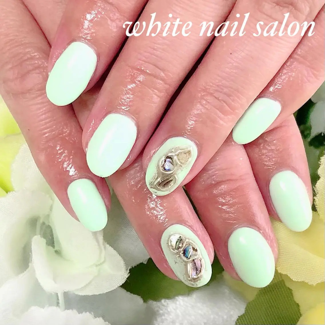 ネイル アートネイル フレンチネイル ジェルネイル ハードジェル 持ち込み ハンドネイル white nail salonのネイルデザイン
