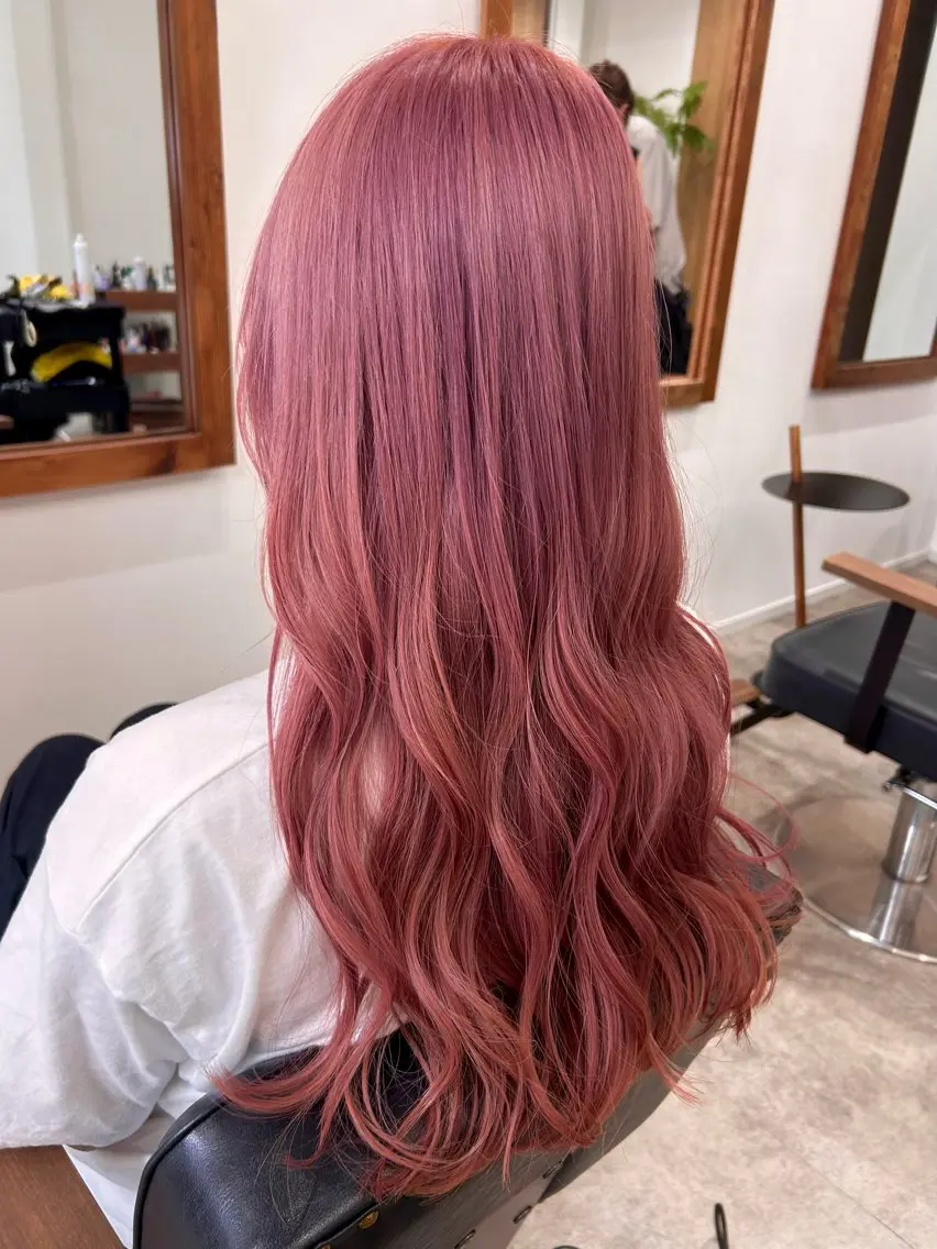ロング カラー ブリーチ ダブルカラー SOL _nagisa.のヘアスタイル