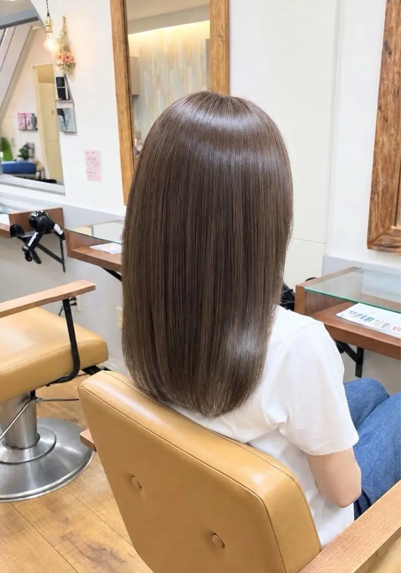 ロング カラー 松下 沙織のヘアスタイル