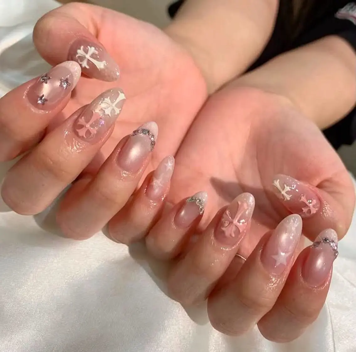 ネイル 水色 マグネットネイル ニュアンスネイル オフィスネイル ワンカラーネイル ハンドネイル Squen Nail shinjukuのネイルデザイン