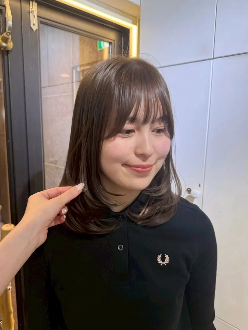 ミディアム カラー ヘアカラー アシダ ユリのヘアスタイル