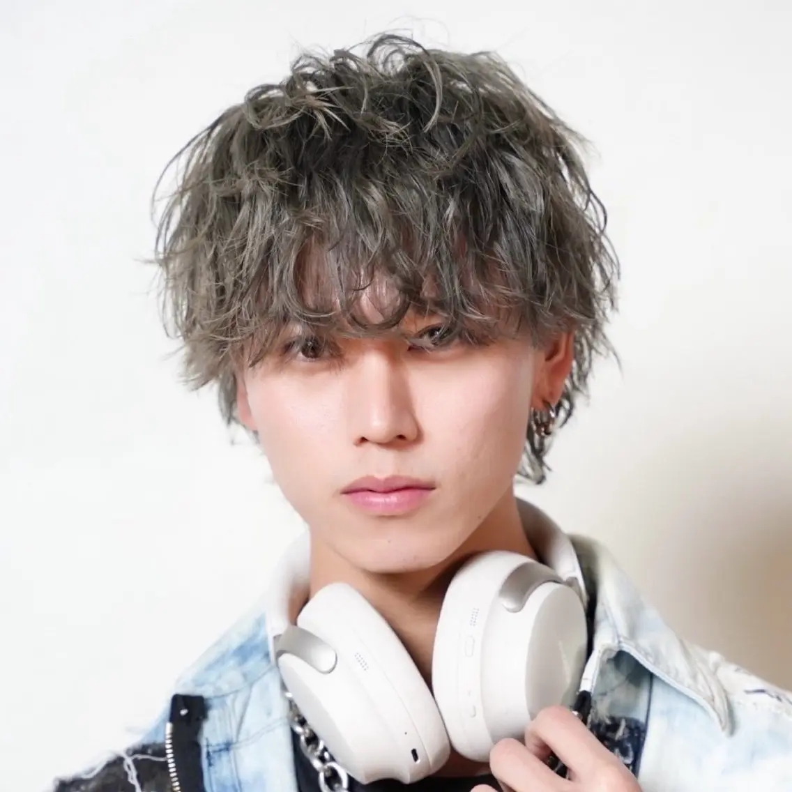 ショート カラー パーマ メンズ メンズパーマ カット パーマ 🔥メンズ極🔥韓国 シャドウ/波巻き柿崎のヘアスタイル