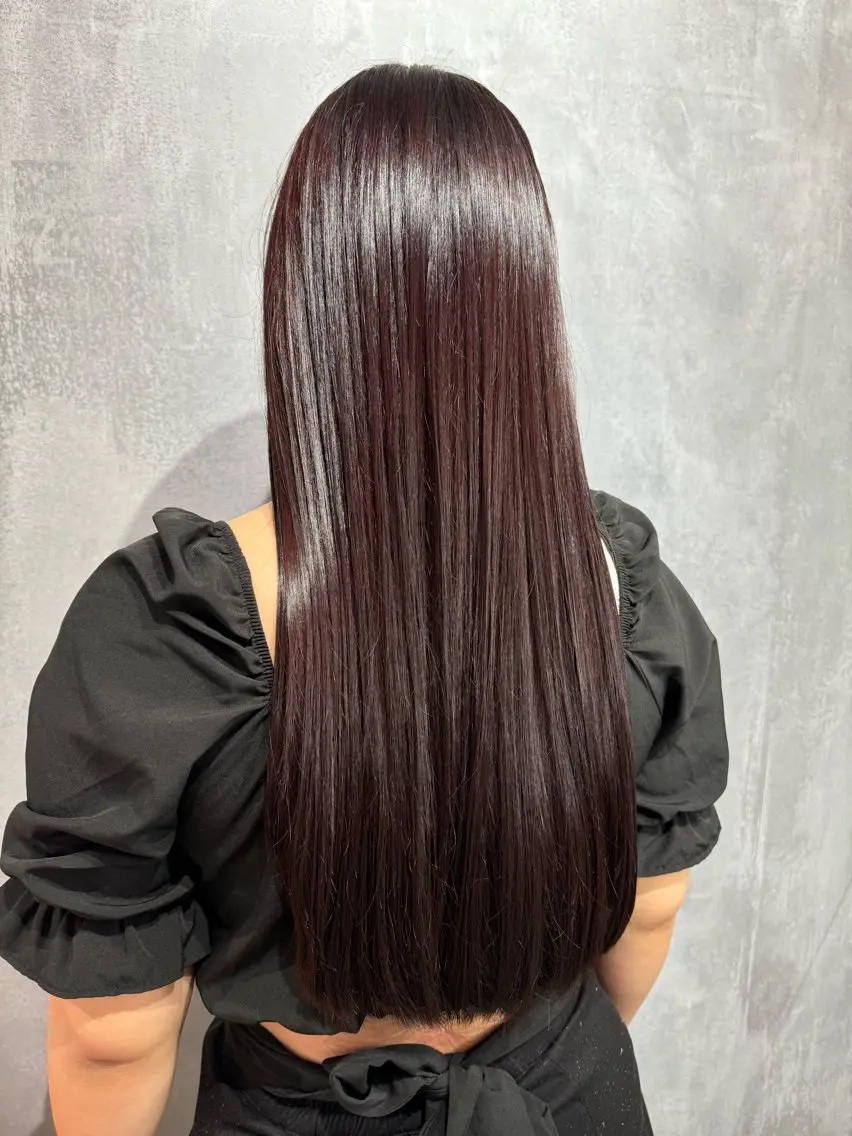 ロング カラー カット ヘアカラー トリートメント 鐘築 彩のヘアスタイル